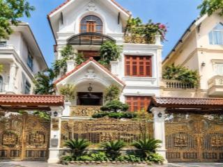 Biệt thự đẳng cấp khu yên hòa, trung kính, 160m mặt tiền bề thế, full nội thất cao cấp, sát phố lớn