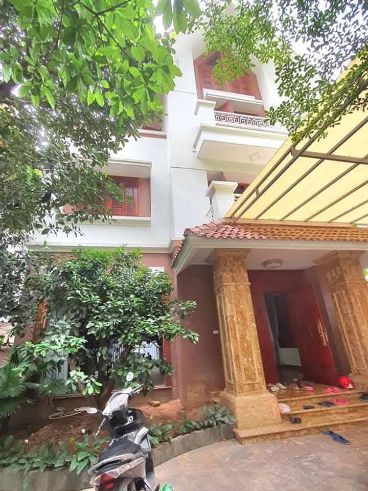 Bán biệt thự đơn lập kđt an hưng, hà đông. 306 3 tầng , mt 12m , giá hơn 80 tỷ