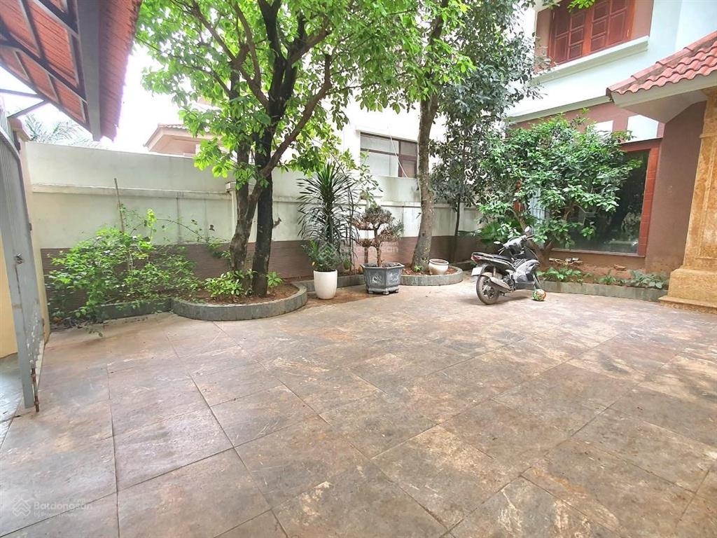 Bán biệt thự đơn lập kđt an hưng, hà đông. 306 3 tầng , mt 12m , giá hơn 80 tỷ