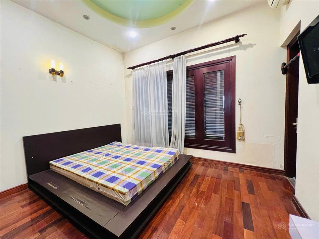 Hạ tiếp 1 tỷ . biệt thự mỹ đình, nam từ liêm.136m 4 tầng, mt 11m, giá 37 tỷ.