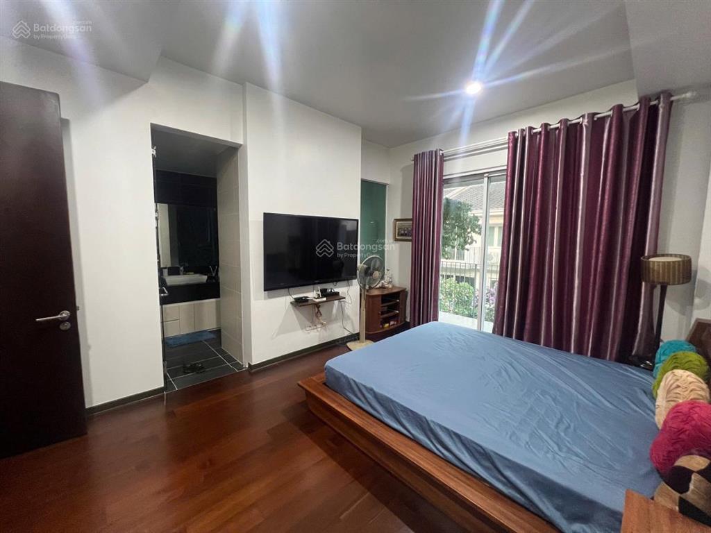 Hiếm ! biệt thự liền kề park city hà đông, sân vườn 120m giá 40 tỷ