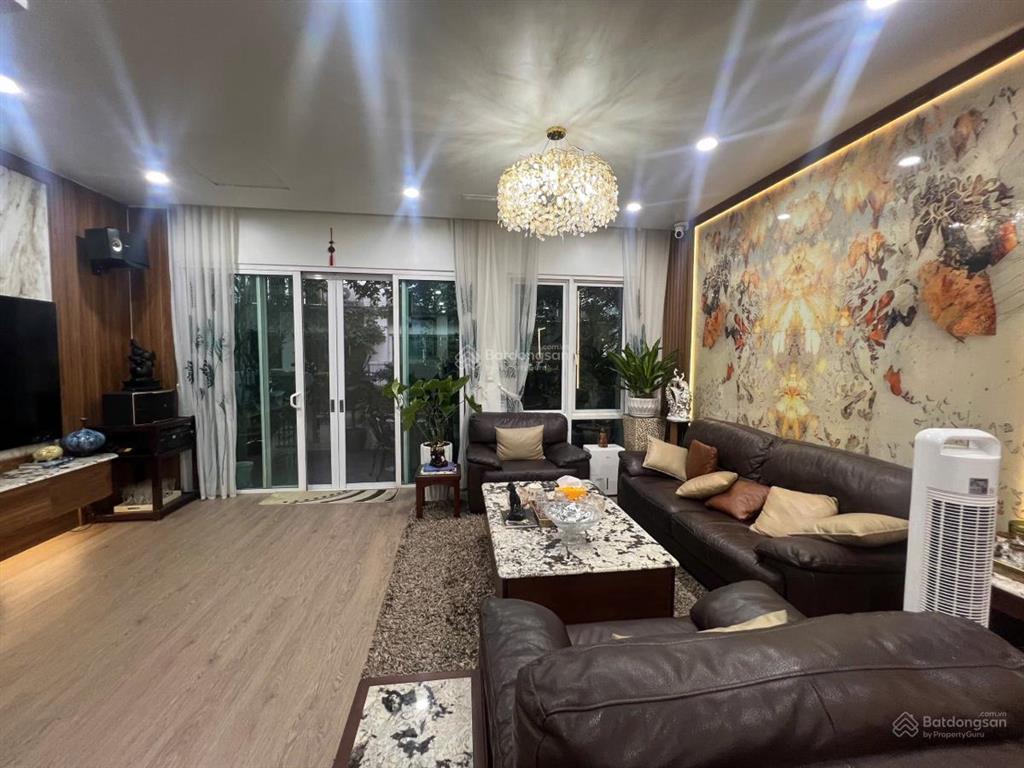 Hiếm ! biệt thự liền kề park city hà đông, sân vườn 120m giá 40 tỷ