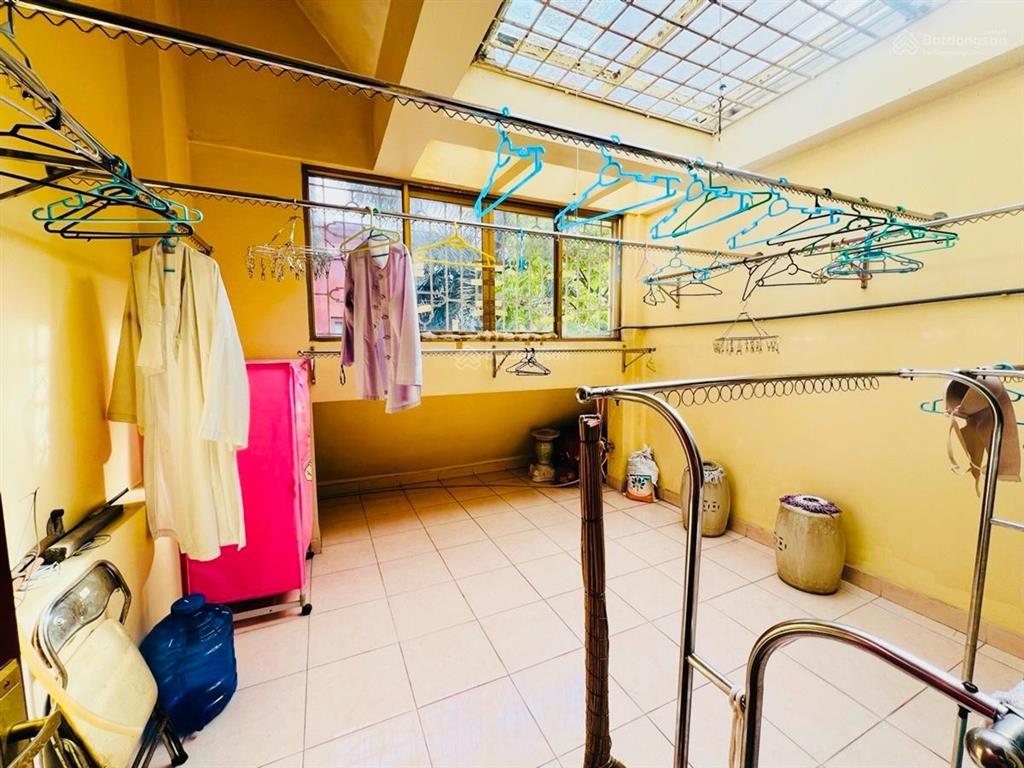 Gấp gấp, chủ cần bán gấp biệt thự vip mỹ đình, nam từ liêm . 114m x 4 tầng , mt 11,8m. giá 38 tỷ.