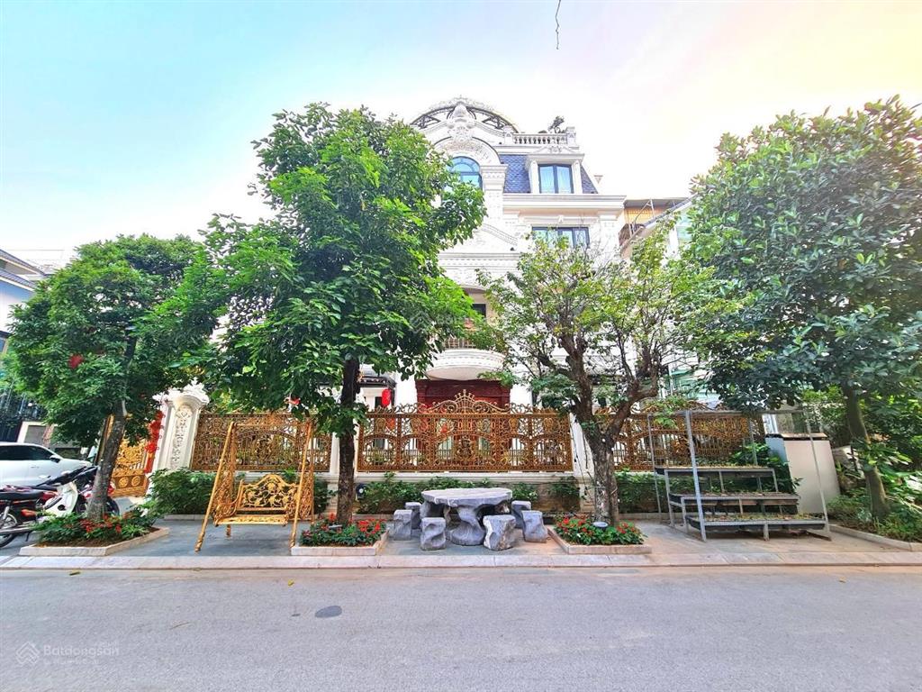 Cần bán gấp! biệt thự lô góc kinh doanh, kđt pháp vân, hoàng mai. 228m2 x 4t, mt 29m, giá 60 tỷ