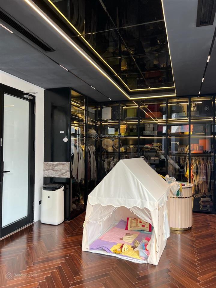 Bán gấp biệt thự vip có thang máy, kđt geleximco, hà đông. 250m 4 tầng, mt 10m giá 43,9 tỷ