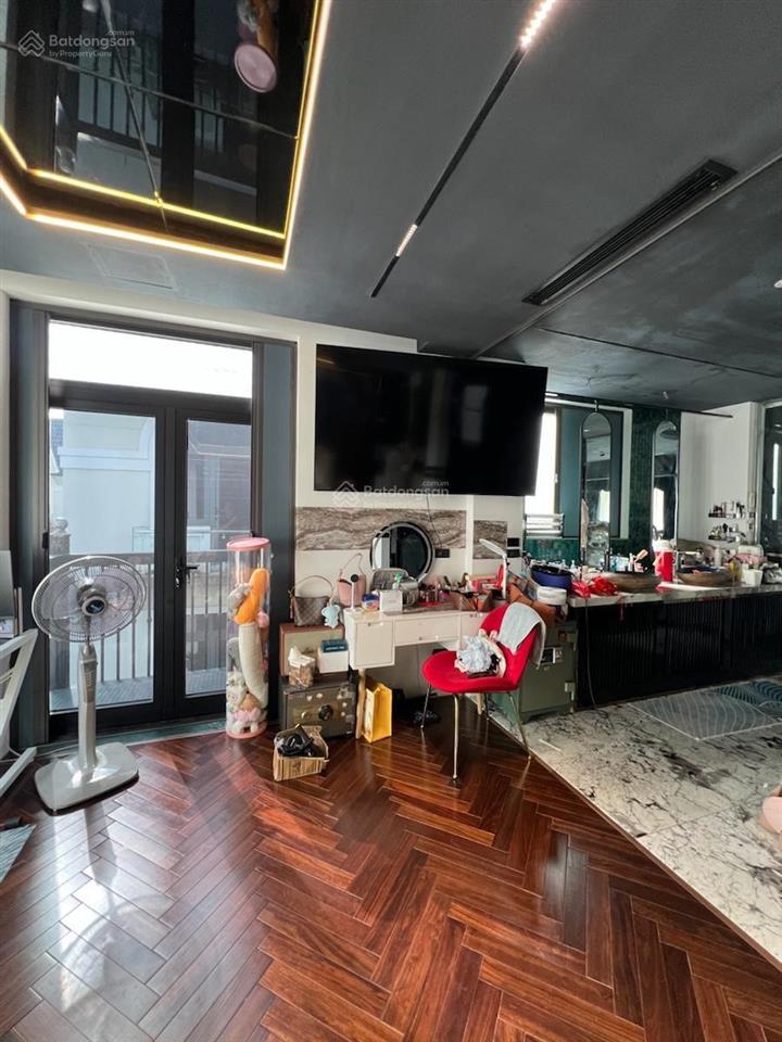 Bán gấp biệt thự vip có thang máy, kđt geleximco, hà đông. 250m 4 tầng, mt 10m giá 43,9 tỷ