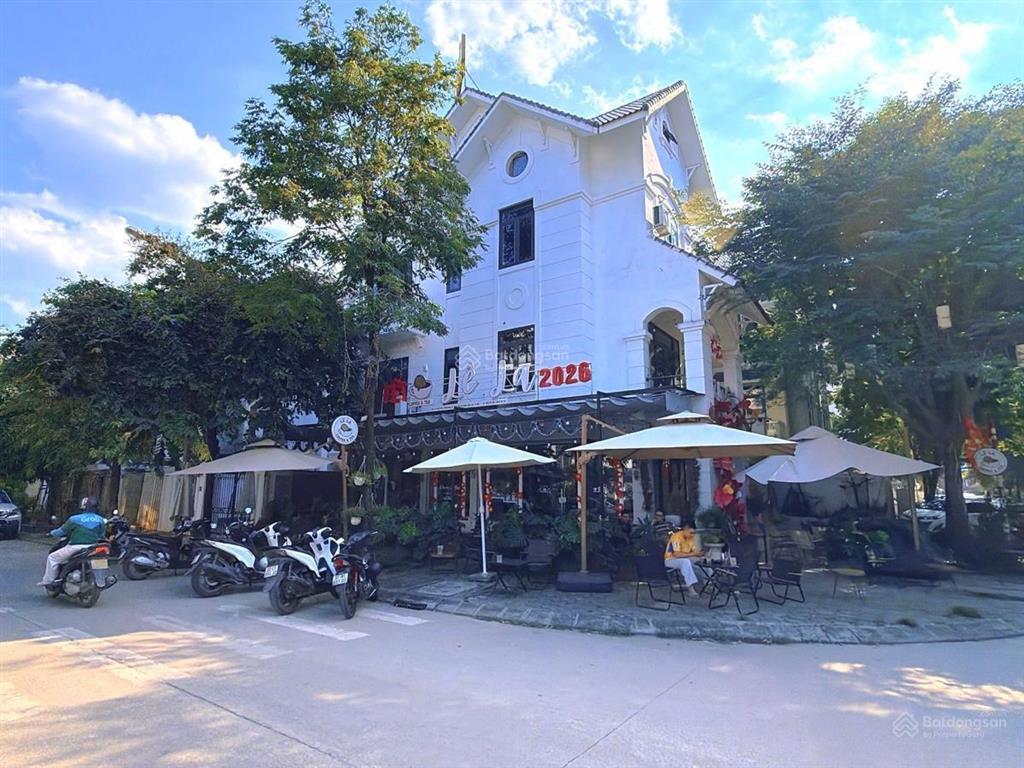 Biệt thự lô góc kinh doanh, geleximco, hà đông. 152m 4 tầng mt 19m giá 40 tỷ (có tl)