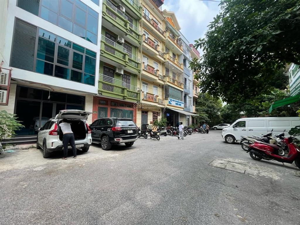 Bán tòa vp mặt phố quận thanh xuân. 1 mặt phố 1 mặt ngõ. 93m 7t mt 5,4m giá 44,8 tỷ (tl)