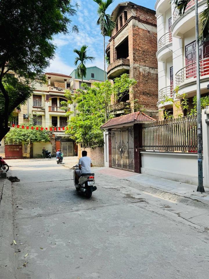 Bán gấp biệt thự đơn lập 4 thoáng, kđt trung văn, nam từ liêm. 150m 4t, mt 8,8m, 4n giá 35,8 tỷ