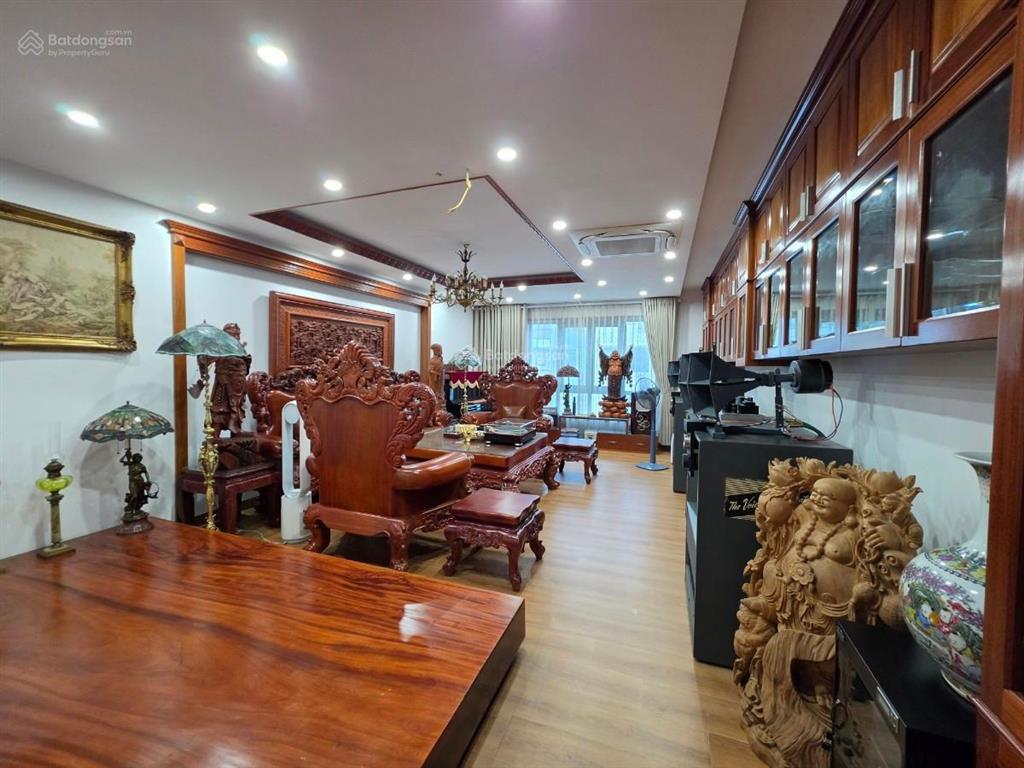 Liền kề 2 thoáng đẹp kđt văn phú, hà đông. 110m, 5t, mt 5,32m, 4n, thang máy, giá 25,8 tỷ.