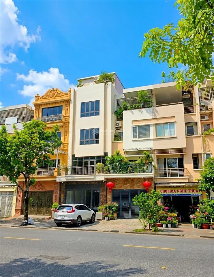 Liền kề 2 thoáng đẹp kđt văn phú, hà đông. 110m, 5t, mt 5,32m, 4n, thang máy, giá 25,8 tỷ.