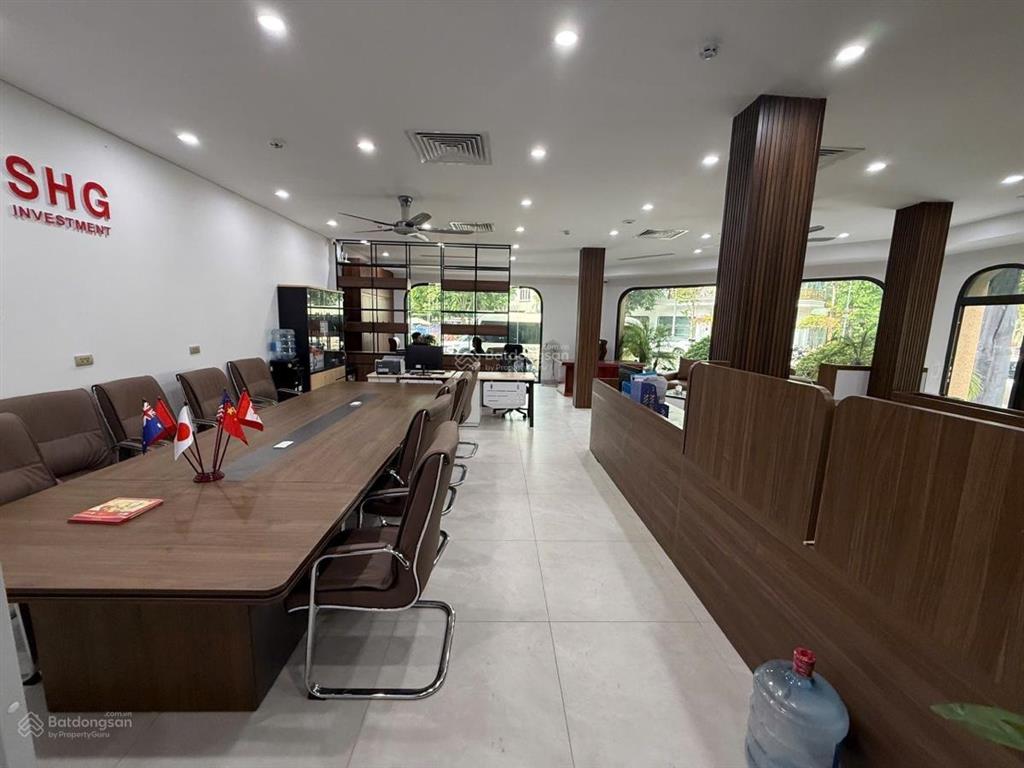 Liền kề biệt thự lô góc kinh doanh kđt văn phú, hà đông. 186m 5t mt 28m 5n, giá 56 tỷ