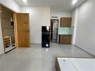 Cần bán toà nhà 11 chdv hẻm cmt8 gần chợ hoà hưng. trung tâm quận 10 cũ