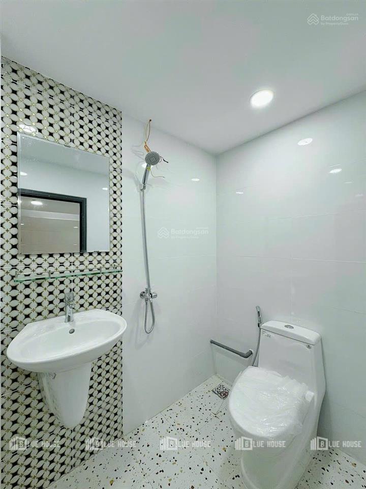 Bán gấp toà 50 chdv đường phan huy ích, p15 tân bình, cực kỳ cao cấp, thu nhập 240tr/tháng