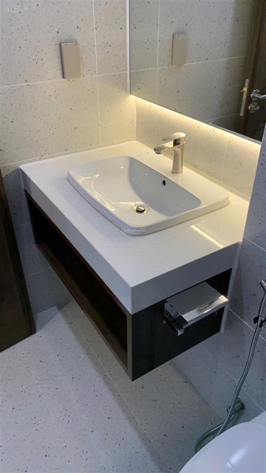 Bán gấp 2pn 1wc giá chỉ 3.1 tỷ, đã có sổ hồng, tầng cao view thoáng