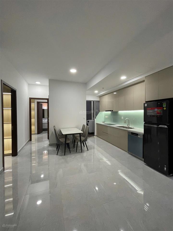 Bán chung cư hưng phát silver star 2n 2wc 66m2 giá 3.7 tỷ  0907 876 ***