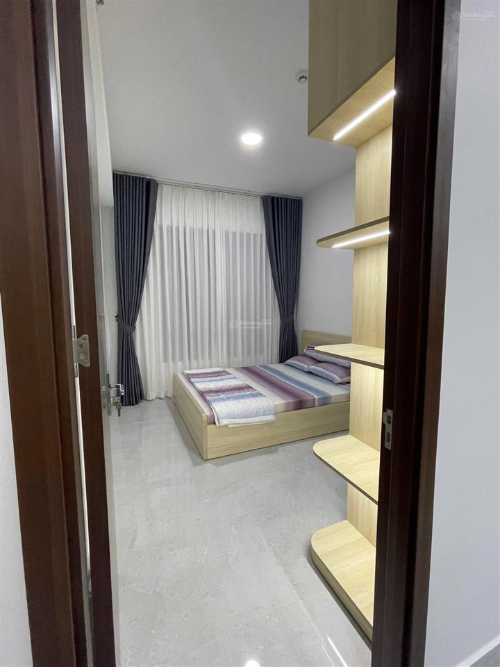Bán chung cư hưng phát silver star 2n 2wc 66m2 giá 3.7 tỷ  0907 876 ***