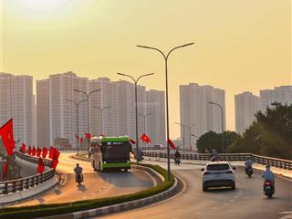 Em cần bán căn hộ 2pn2vs 53m² vinhomes smart city cách mỹ đình 7p, gần bảo tàng lịch sử quân sự