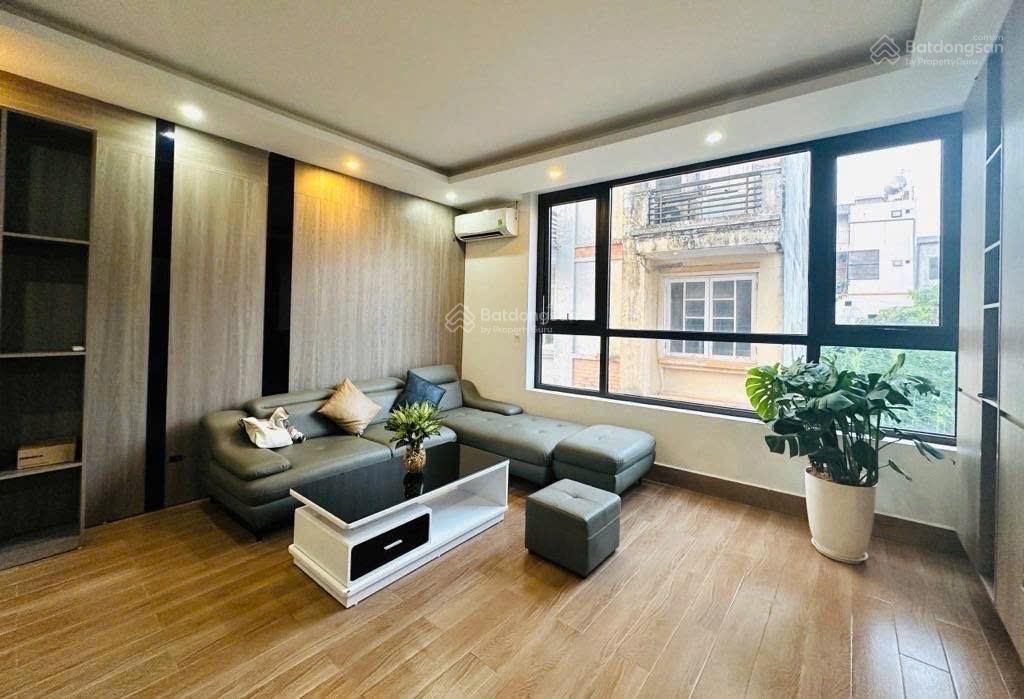 Bán căn hộ dịch vụ cao cấp lạc long quân  130m x mt 6m  22 phòng kk  lô góc  2 ôtô tránh