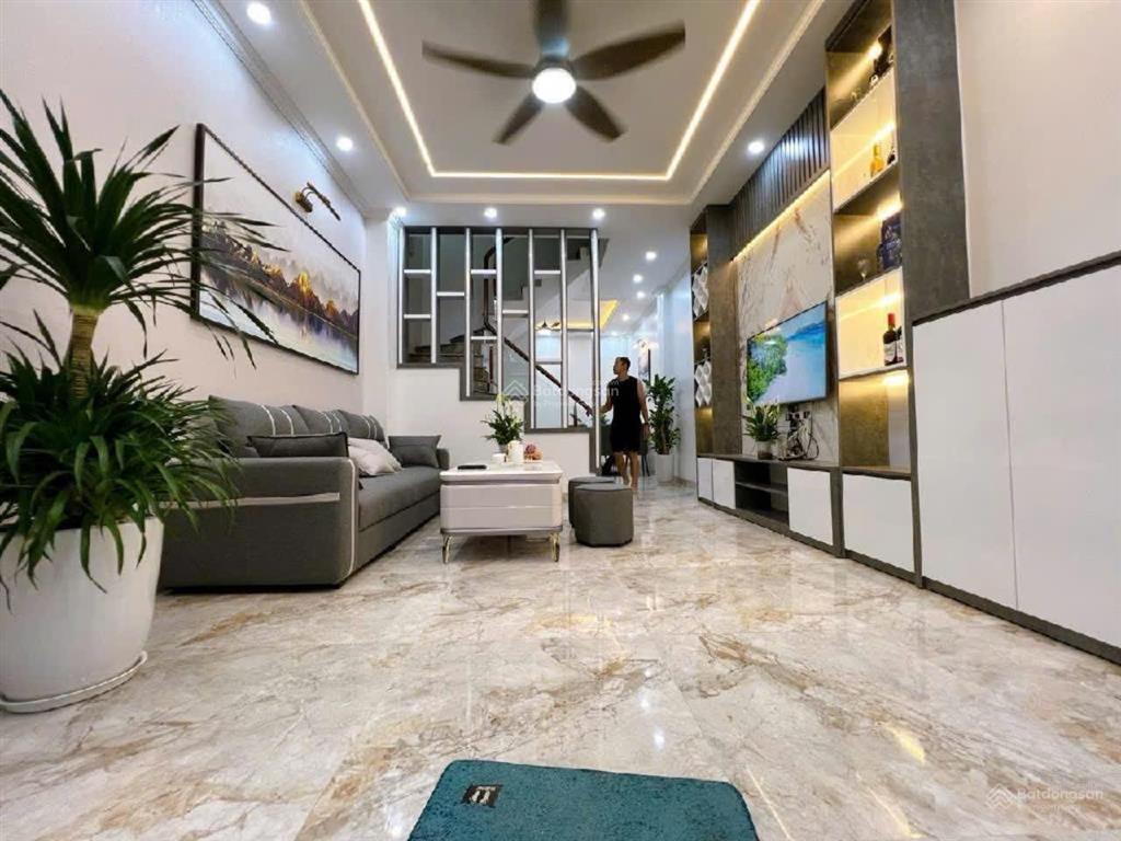 Bán nhà phú thượng tây hồ 52m  7 tầng thang máy nhà mới  ô tô tránh  gần trường  kd  16,7 tỷ