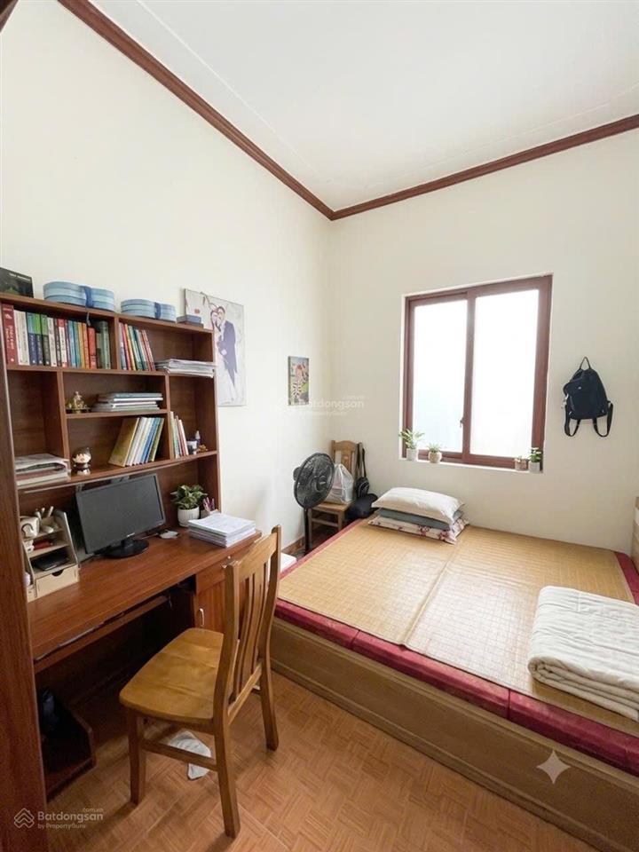 Siêu phẩm tây hồ 140m2  mt 7m  25 tỷ  ngõ nông rộng 4m ô tô vào nhà  view tp ven sông hồng