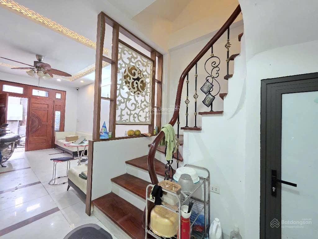 Bán nhà tây hồ  gần nhà hát opera  lô góc  thang máy  view hồ tây  nhỉnh 16 tỷ