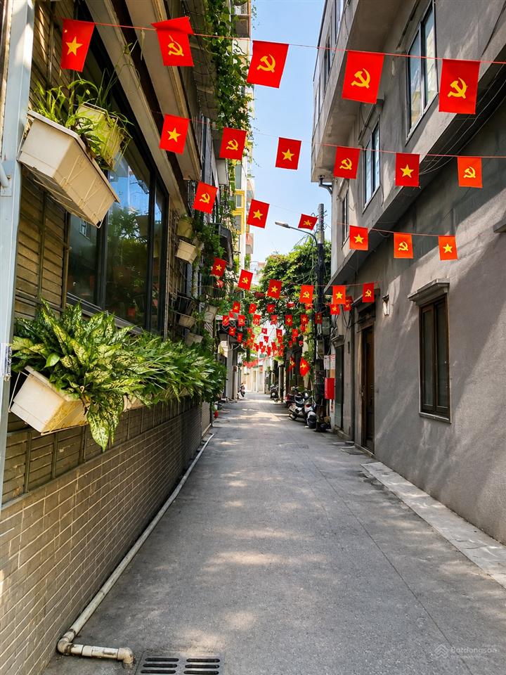 Giảm 1 tỷ!!! chủ thiện chí bán nhà 5 tầng an dương vương tây hồ ô tô đổ cửa gần ciputra