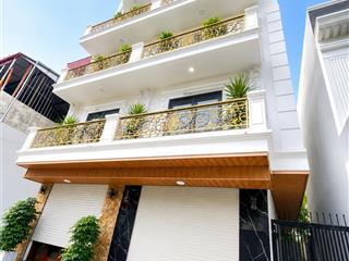 Bán nhà phú thượng tây hồ gần ciputra nhà mới thang máy ô tô tránh tặng full nội thất