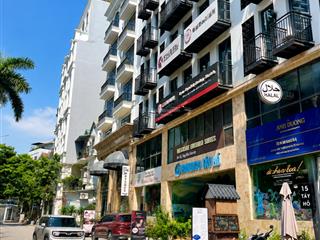 Bán nhà mặt phố xuân diệu view hồ tây vỉa hè rộng kinh doanh đỉnh 8 tầng thang máy