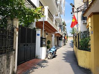 Bán nhà lô góc phú thượng tây hồ dt 125m2, mt 5,5m, 2 thoáng, ô tô 7 chỗ vào nhà gần trường cấp 3