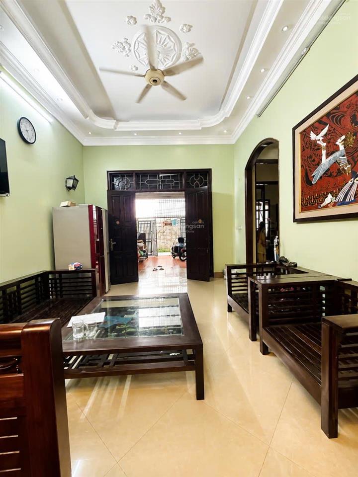 Chủ ngộp bank giảm 3 tỷ cần bán nhà xuân la tây hồ dt 119m, mt 7.8m  ngõ nông rộng gần hồ