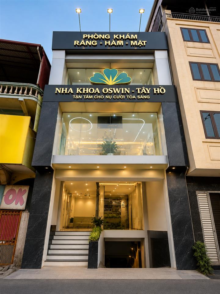 Giảm 2 tỷ nhà 166m2 mặt tiền 7m sẵn nhà 5 tầng thang máy. mặt phố âu cơ (bên lẻ) giáp xuân diệu