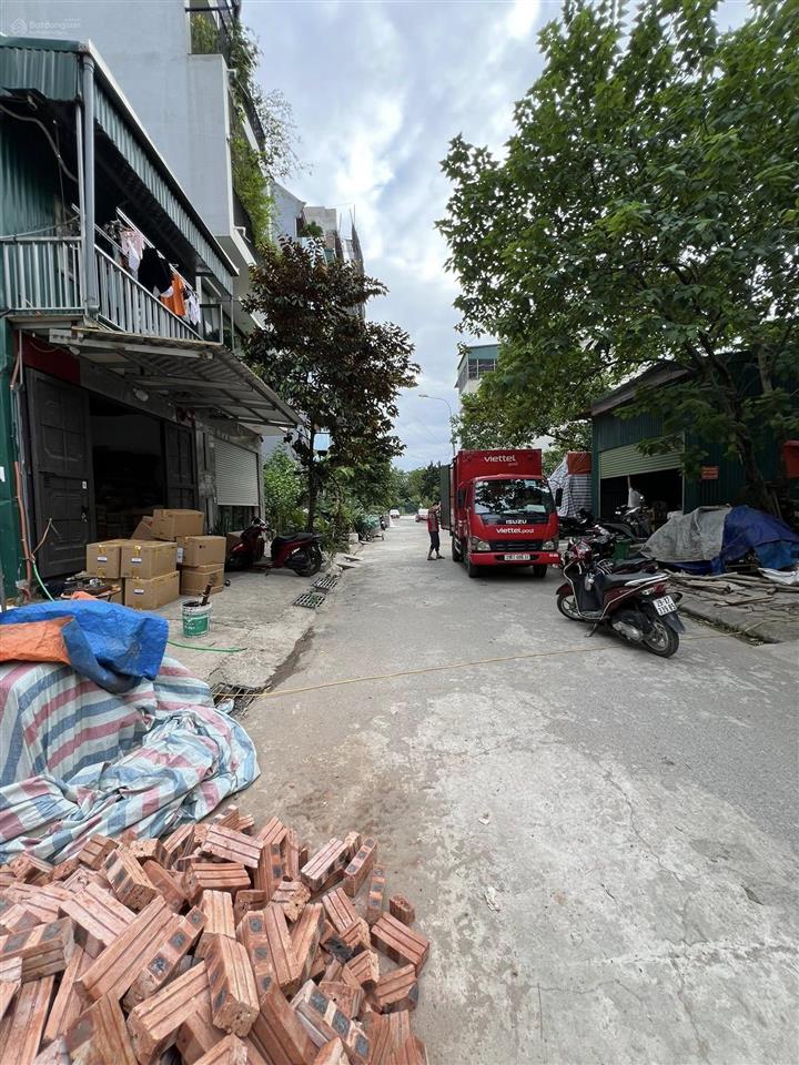Dv hà trì hà cầu, 62m², mặt tiền 4.5m view sân bóng gần ngã 5 hà trì giá 10 tỷ