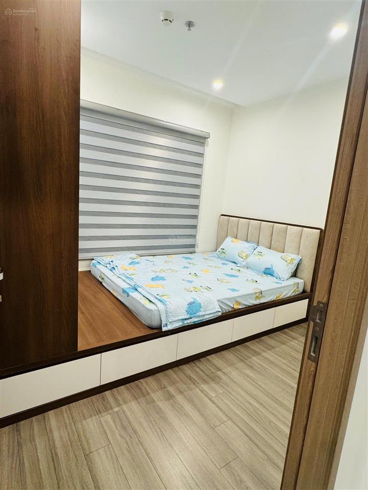 Cho thuê căn hộ 2pn 69m2 tại vinhomes grand park, 12 triệu vnd