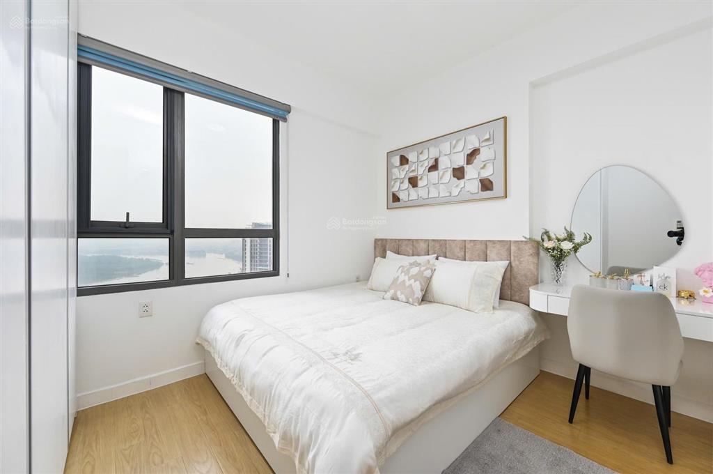 Giá tốt  căn hộ 2pn đối xứng giá 8.8 tỷ masteri thảo điền tại xa lộ hà nội