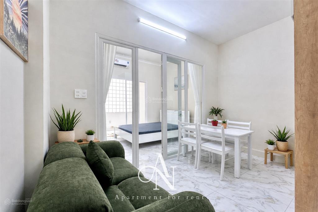 Khai trương căn hộ cho thuê  dạng 1pn tách bếp mới  thang máy  ngay sát q1  phan đình phùng pn