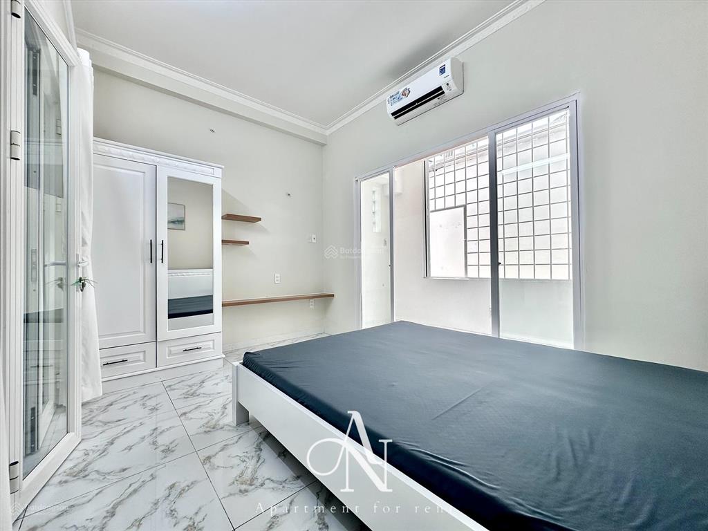 Khai trương căn hộ cho thuê  dạng 1pn tách bếp mới  thang máy  ngay sát q1  phan đình phùng pn