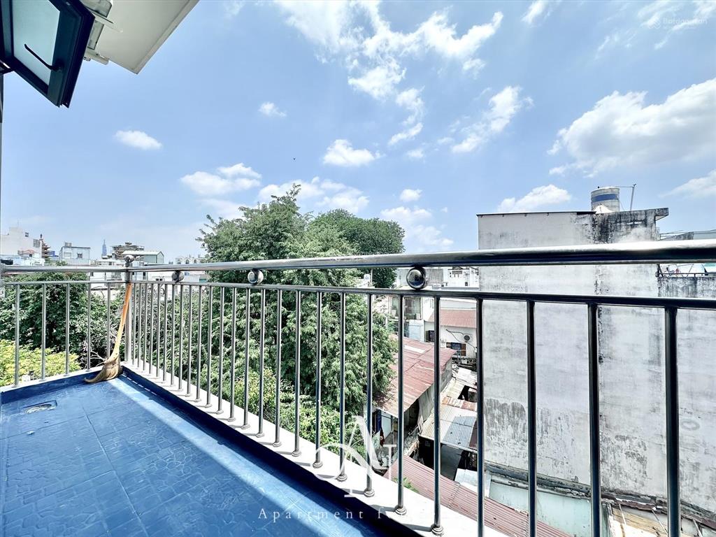 Hot, căn hộ mới tách bếp balcon  full nội thất máy giặt riêng  chỉ 6.5tr  nguyễn thượng hiền bt