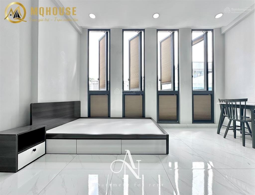 Căn hộ cho thuê ngay nguyễn kiệm phú nhuận  full cửa sổ thoáng mát