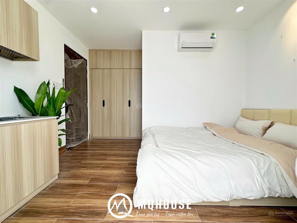 Căn hộ studio / cửa sổ / ban công mới 100% ở tân sơn nhì  đại học công thương