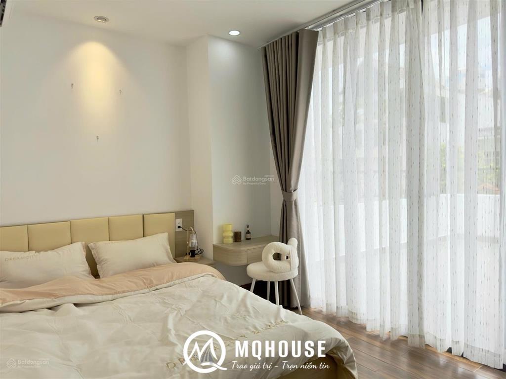 Căn hộ studio / cửa sổ / ban công mới 100% ở tân sơn nhì  đại học công thương