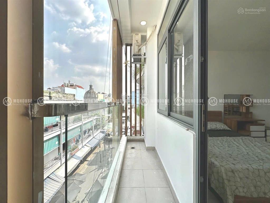 Siêu phẩm studio 40m2 cao cấp có ban công ngay lũy bán bích  độc lập