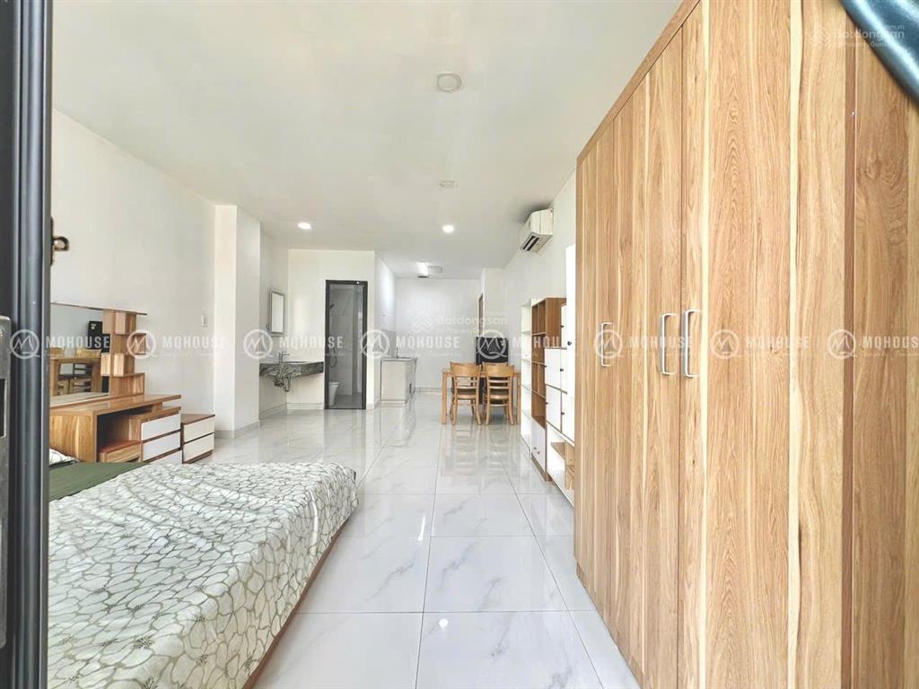 Siêu phẩm studio 40m2 cao cấp có ban công ngay lũy bán bích  độc lập