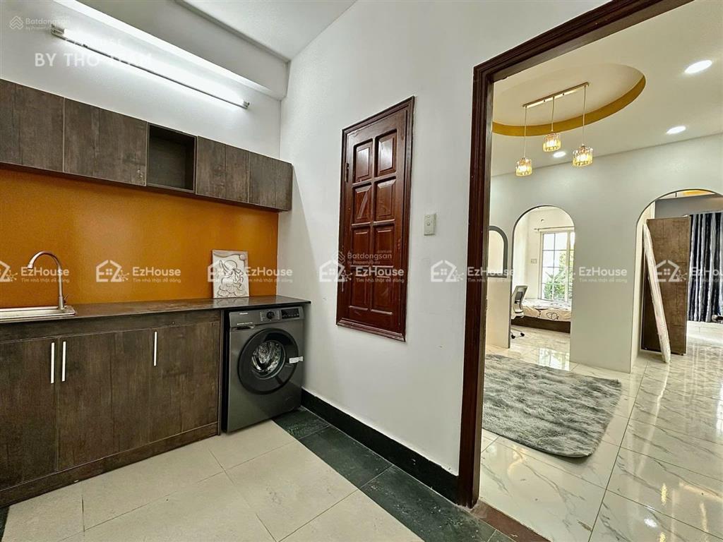 2 phòng ngủ / 60m2 / cao cấp / giáp đầm sen / full nội thất