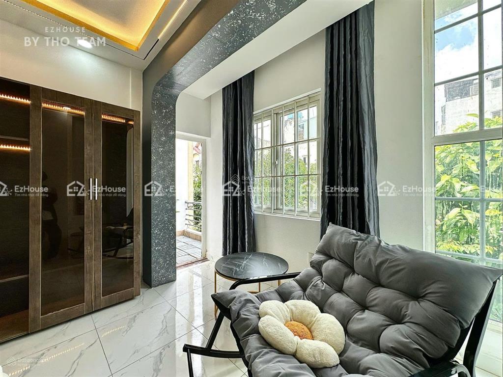2 phòng ngủ / 60m2 / cao cấp / giáp đầm sen / full nội thất