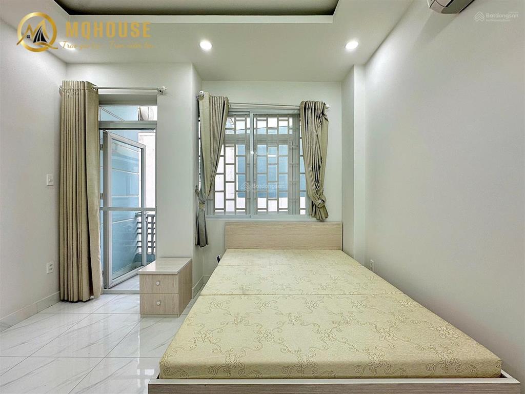 Căn hộ mini cao cấp ban công cực thoáng full nội thất cv hvt