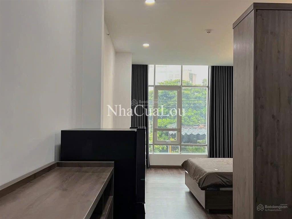 Căn hộ 1 phòng ngủ view kính tách bếp 50m² ngay tân sơn nhì