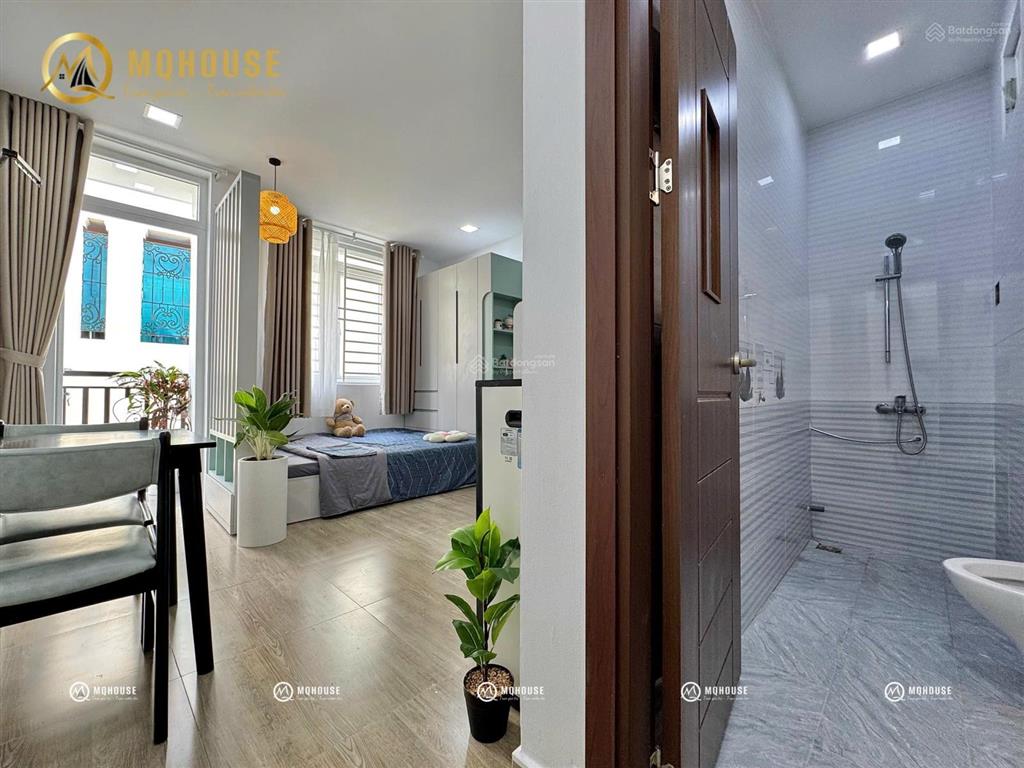 Khai trương siêu phẩm / hệ thống chdv / studio có cửa sổ và ban công xịn xò / ngay sân bay