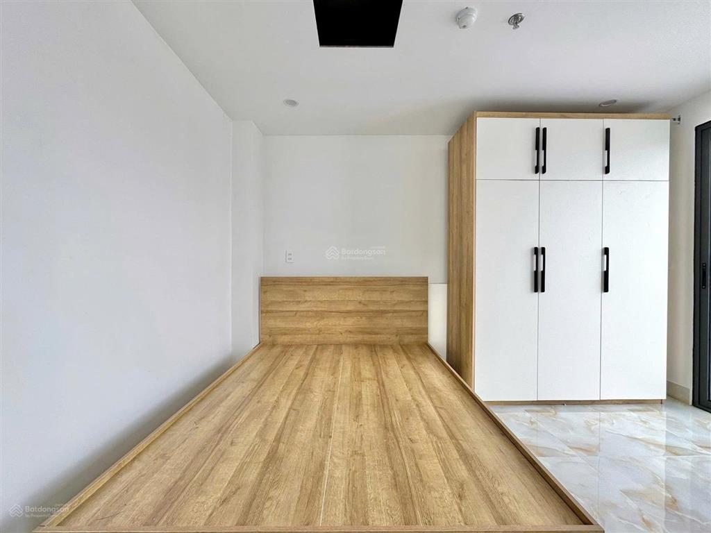 Căn hộ mini studio  penthouse ban công cực thoáng full nội thất