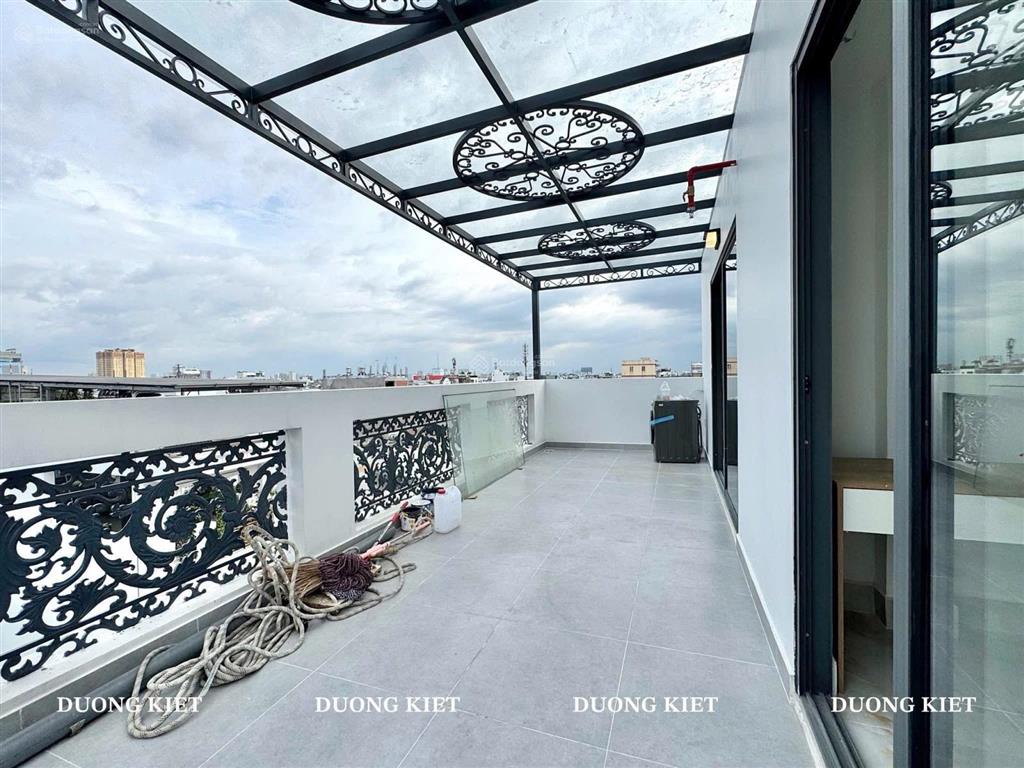Căn hộ mini studio  penthouse ban công cực thoáng full nội thất